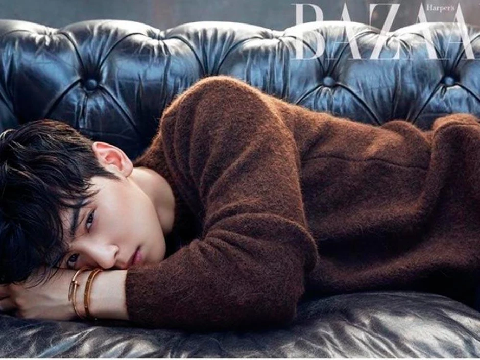 Cha Eun Woo ngang nhiên bào tiền fan giữa ồn ào trốn thuế chấn động?