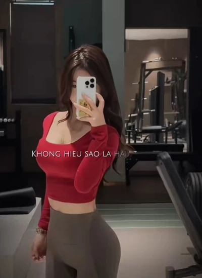 Đường cong nổi bật của hot girl: phong cách gọt dáng và vóc dáng săn chắc gây sốt mạng xã hội