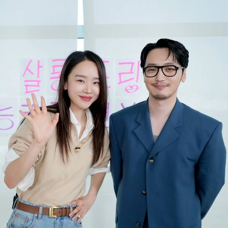 Tin đồn: Tin nhắn khuya giữa chồng Tiffany và Shin Hye Sun bị xóa – nội dung gây xôn xao mạng