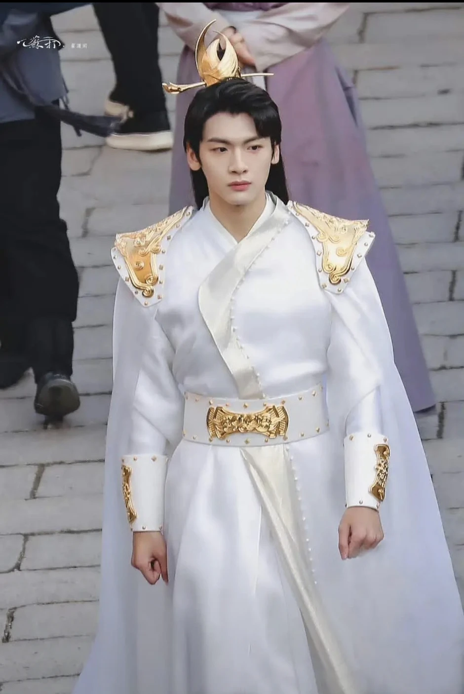 Chưa thấy mỹ nam cổ trang nào chán đời như Trạch Tiêu Văn