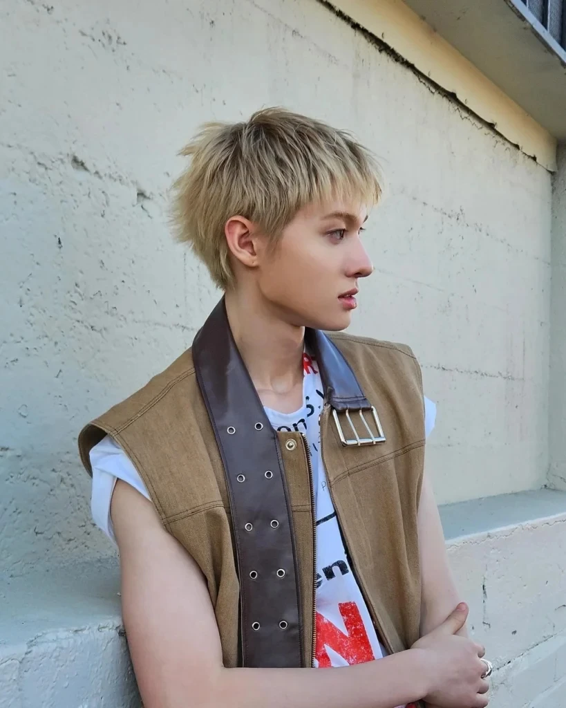 Chuyện gì đang xảy ra khiến Vincom Bà Triệu chen chúc người tối 20/3? Chuyện gì đang xảy ra khiến Vincom Bà Triệu chen chúc người tối 20/3?