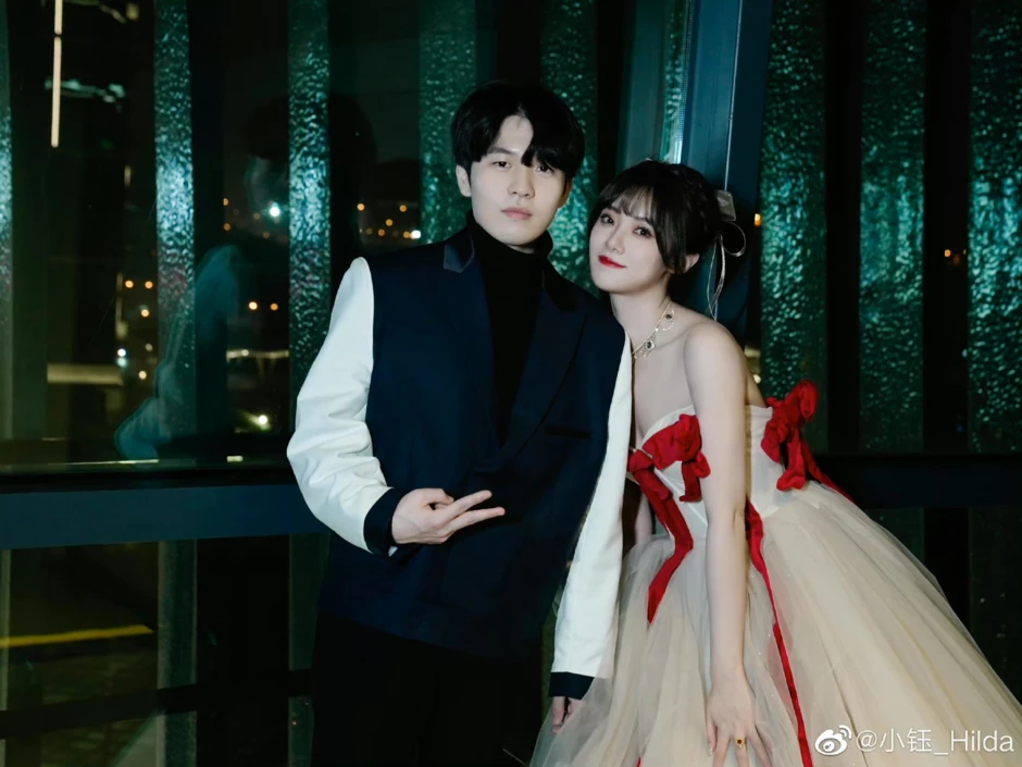 Cặp đôi Rookie – Hilda tan vỡ, để lại nuối tiếc cho người hâm mộ LMHT Trung Quốc