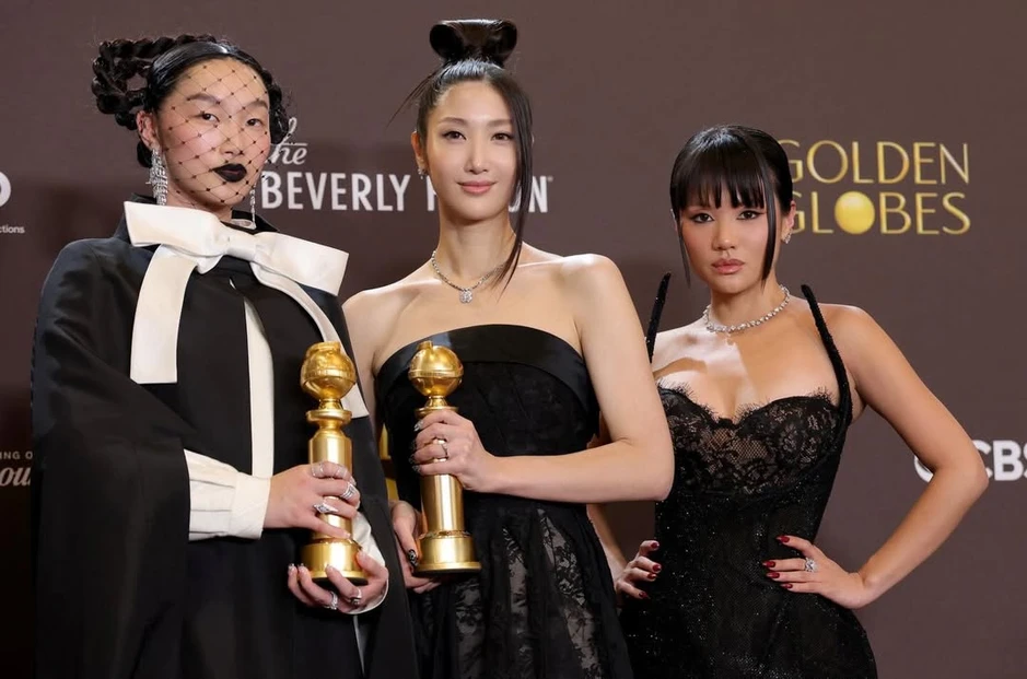 Cô gái bị cả Hàn Quốc từ chối đổi đời nhờ 1 ca khúc, nay là chủ nhân Oscar - Grammy