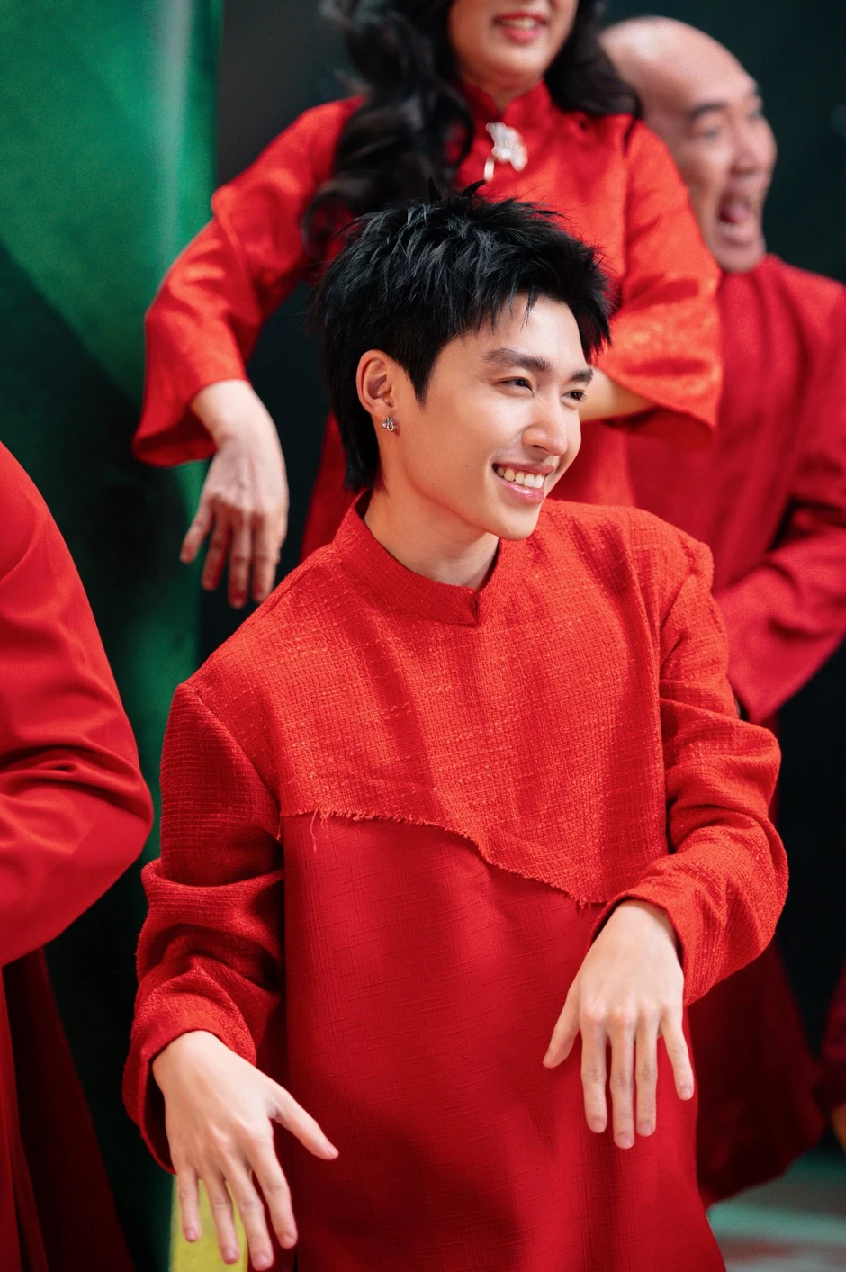 Cody Nam Võ đột ngột xin lỗi, bất lực nói “cố hết sức rồi”