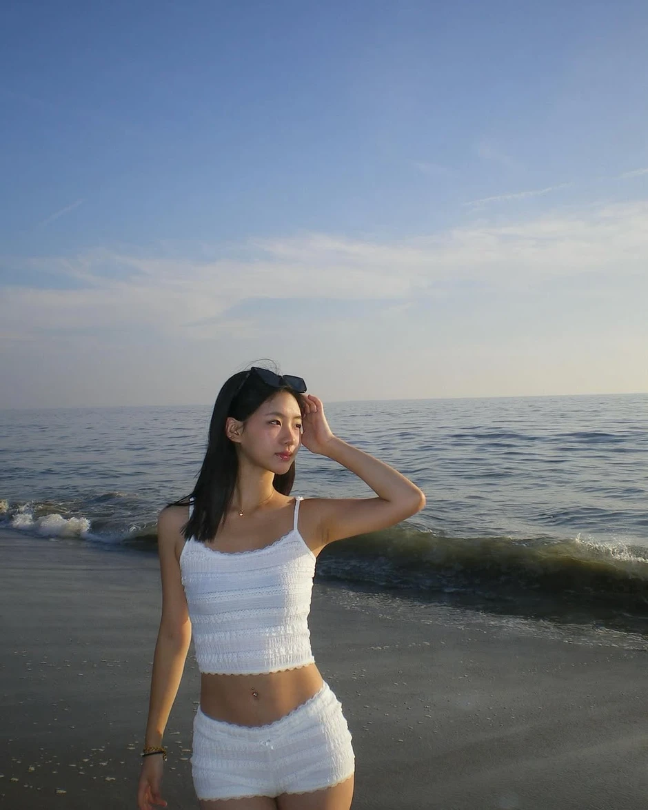 Con gái của MC hàng đầu showbiz lúc nhỏ bị chê kém sắc, giờ lột xác ngoạn mục khiến dân mạng "sáng mắt ra"