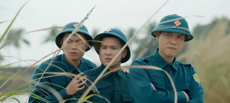 Con gái Thượng tướng chia tay bạn trai trong nước mắt Con gái Thượng tướng chia tay bạn trai trong nước mắt