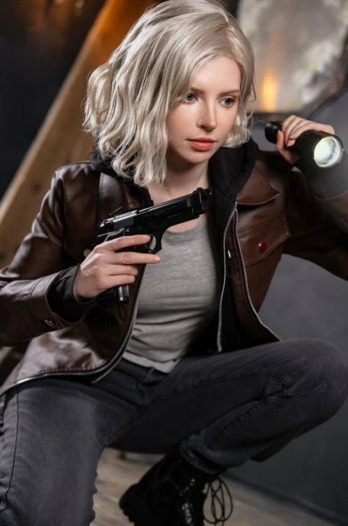 Cơn sốt cosplay nữ chính Resident Evil Requiem: Trào lưu bùng nổ khiến cộng đồng game thủ "đứng ngồi không yên"