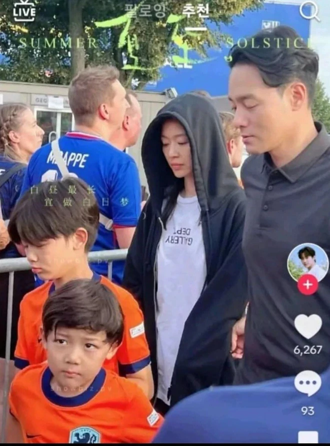 Con trai Jeon Ji Hyun đẹp tới mức nào mà Han Ga In sốc visual ngay tại chỗ?