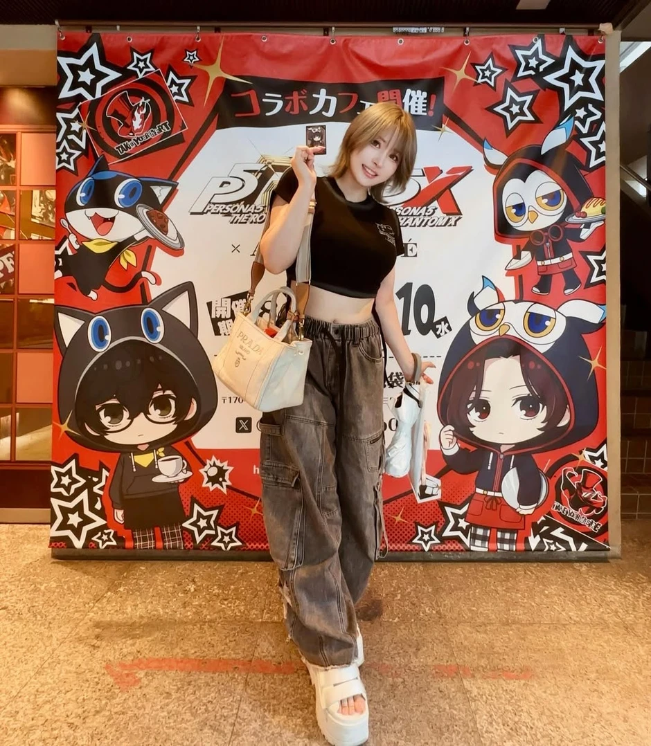 Coser "chơi lớn" dùng lửa thật ở hậu trường: Quá cháy hay quá liều? Coser "chơi lớn" dùng lửa thật ở hậu trường: Quá cháy hay quá liều?