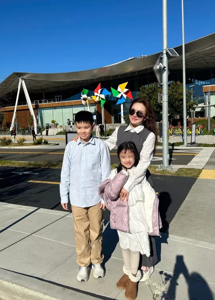 Cuộc sống của Vy Oanh ở Mỹ Cuộc sống của Vy Oanh ở Mỹ