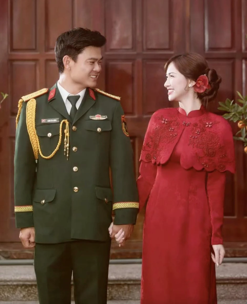 Cuối cùng thì Hoà Minzy không cần phải rưng rưng ước ao về một hôn lễ trong mơ nữa!