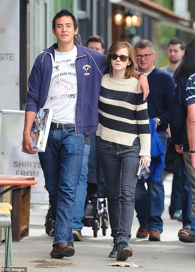 Dàn người yêu thuộc giới siêu giàu của Emma Watson