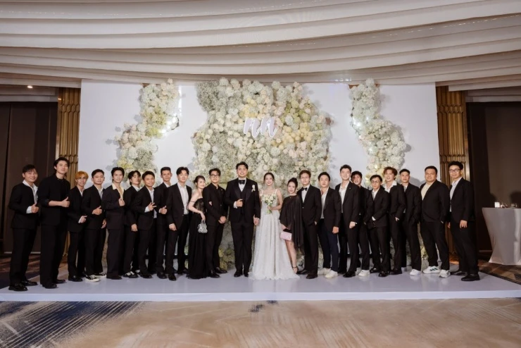 Dàn sao quy tụ trong đám cưới Nhung Gumiho Dàn sao quy tụ trong đám cưới Nhung Gumiho