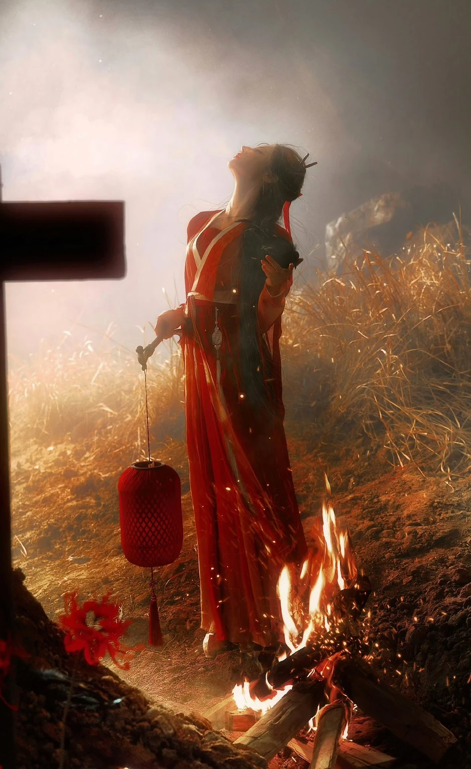 Địch Lệ Nhiệt Ba là mỹ nhân hồng y đẹp nhất Trung Quốc hiện tại