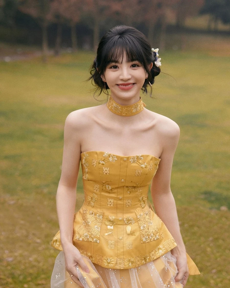 Điền Hi Vi dùng nhan sắc vạn người mê để hồi sinh sự nghiệp