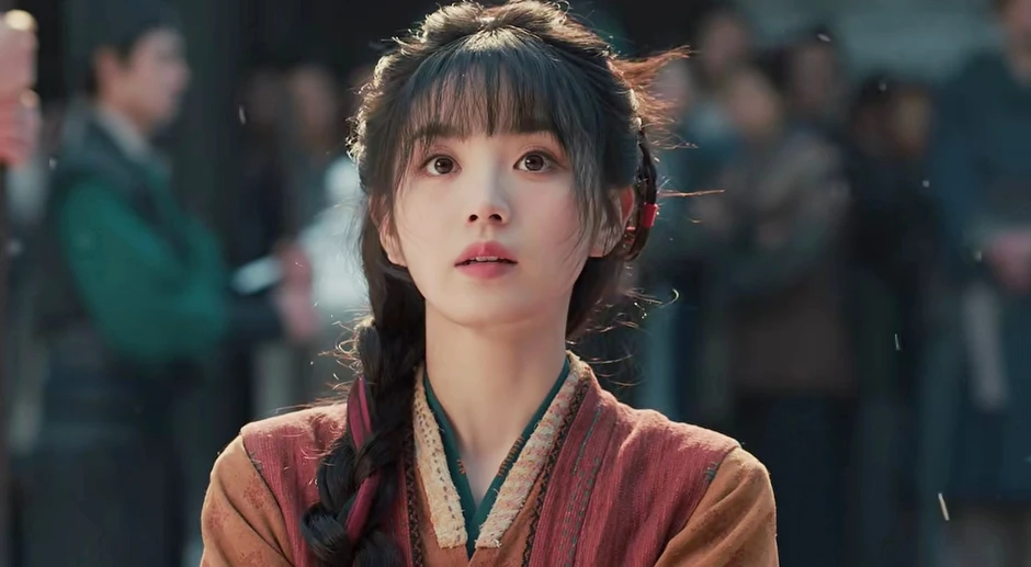 Điền Hi Vi như nữ thần tuyết trắng