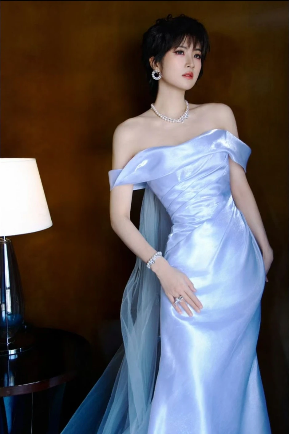 Diêu An Na giàu nhất showbiz, không ai dám coi thường