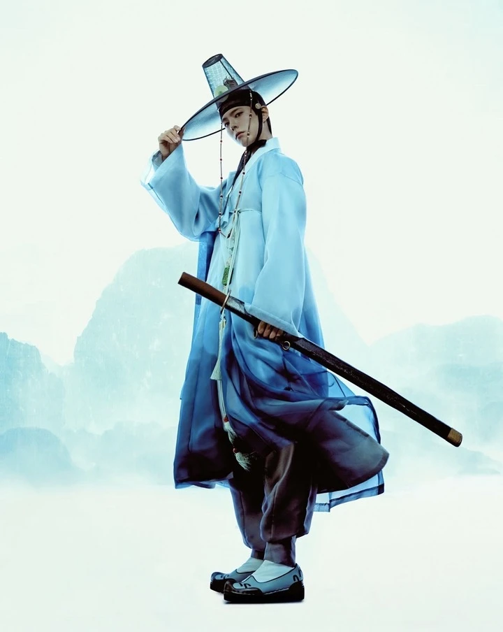 Nam thần châu Á đóng chính phim cổ trang cùng Trấn Thành: những điều ít biết