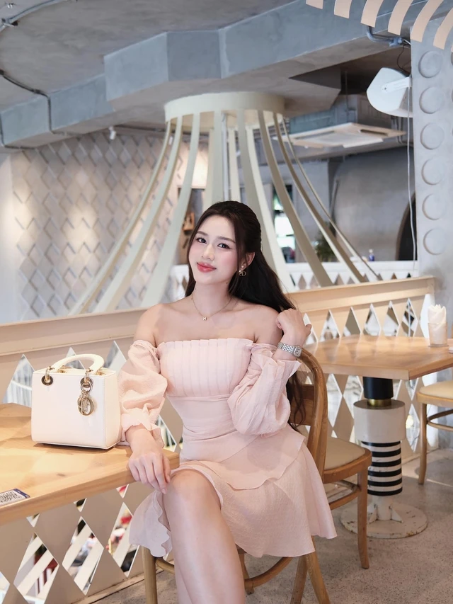 Điều khác lạ của Hoa hậu Đỗ Hà Điều khác lạ của Hoa hậu Đỗ Hà