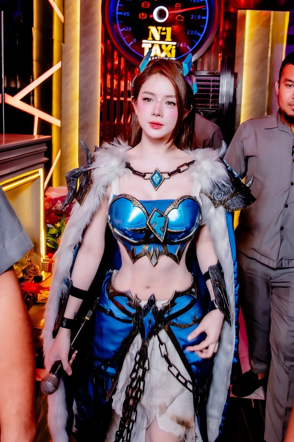 DJ Mie lại tung "skin", vừa xuất hiện đã khiến fan gục ngã DJ Mie lại tung "skin", vừa xuất hiện đã khiến fan gục ngã