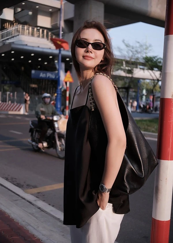 Đời thực làm mẹ đơn thân trong bình dị của nữ diễn viên vũ trụ VFC nổi tiếng phim giờ vàng