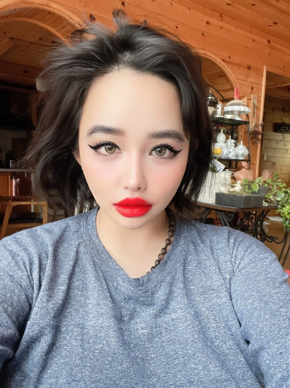 Drama Park Bom với 2NE1 chưa dừng lại, tiếp tục có tình tiết mới cho dân tình chấm hóng