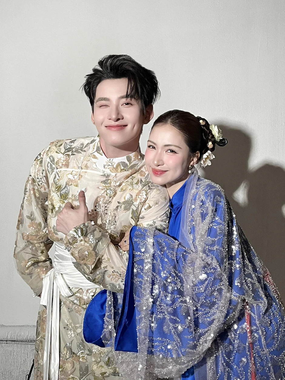 Dược sĩ Tiến hát được khen hay hơn Hùng Huỳnh, Quỳnh Anh Shyn tuyên bố gây chấn động