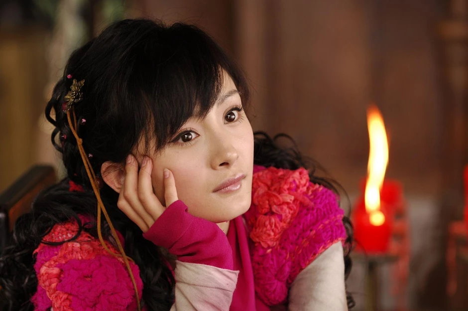 Dương Mịch vượt qua 4 lần cấm sóng: đôi mắt được xem là ngoại lệ của quốc gia