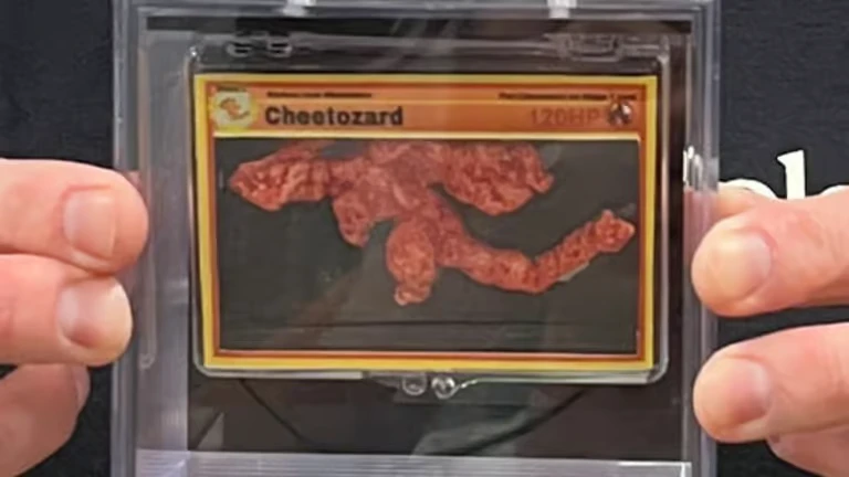 Game thủ bỏ ra gần 2,5 tỷ đồng để mua miếng "bim bim" có hình Pokémon yêu thích