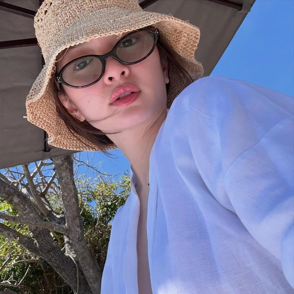 Gia nhập đường đua bikini, hotgirl "Em chưa 18" không ồn ào vẫn khiến dân tình "loạn nhịp" Gia nhập đường đua bikini, hotgirl "Em chưa 18" không ồn ào vẫn khiến dân tình "loạn nhịp"