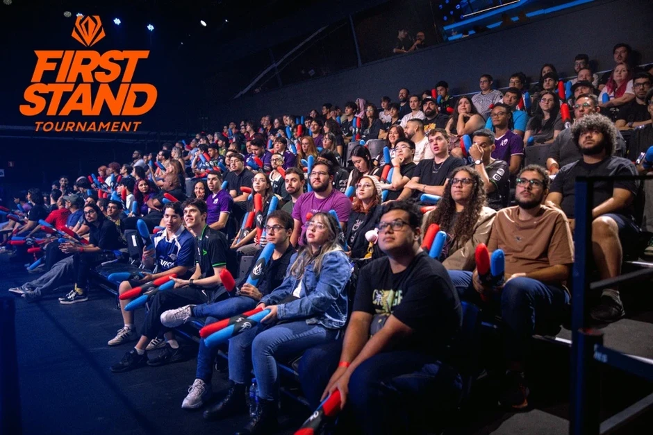 Giải LMHT bị chê nhỏ 'như cái đám cưới’