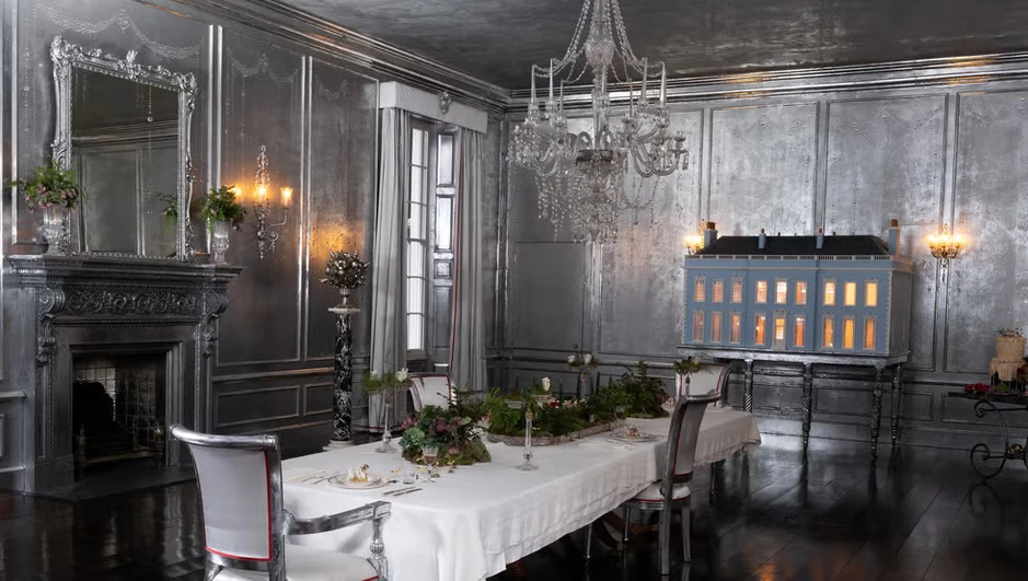 Giải mã Đời Gió Hú: 9 chi tiết ẩn giấu đằng sau khung hình khiến người xem không khỏi ám ảnh