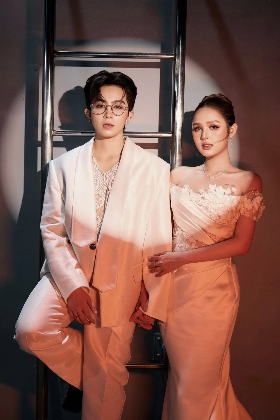 Gil Lê và Xoài Non chụp ảnh cưới? Gil Lê và Xoài Non chụp ảnh cưới?