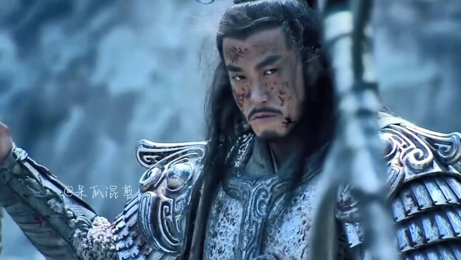 Hà Nhuận Đông mang gương mặt thống nhất thẩm mỹ của cả đất nước