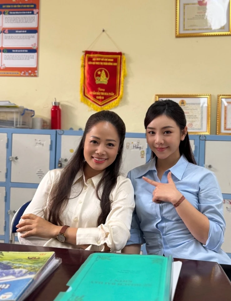 Hai diễn viên là công an thật tái xuất trên phim giờ vàng VTV