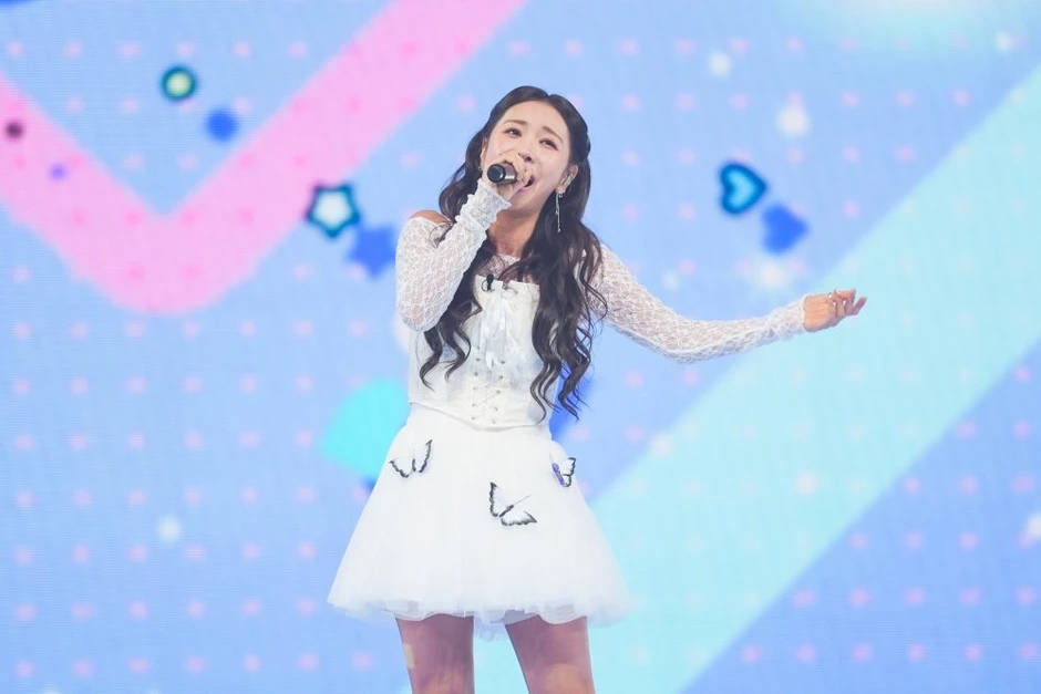 Heo Chanmi 16 năm thực tập chỉ hát hội chợ, nay nổi tiếng cả nước yêu mến