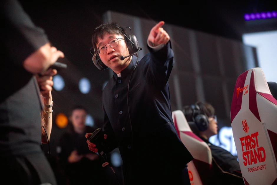 HLV Tabe chỉ thẳng sự khác biệt "một trời một vực" giữa T1 và toàn bộ LPL: Lý do thực sự khiến Trung Quốc luôn e sợ Quỷ Vương!