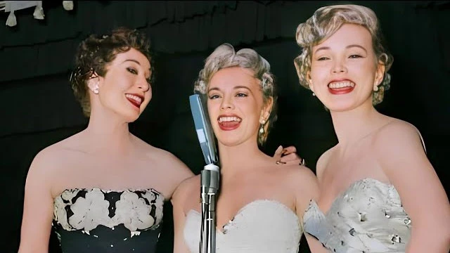 Hoa hậu huyền thoại ly hôn tận 9 lần: Mỗi khi rời bỏ là giữ lại nhà của đối phương Hoa hậu huyền thoại ly hôn tận 9 lần: Mỗi khi rời bỏ là giữ lại nhà của đối phương