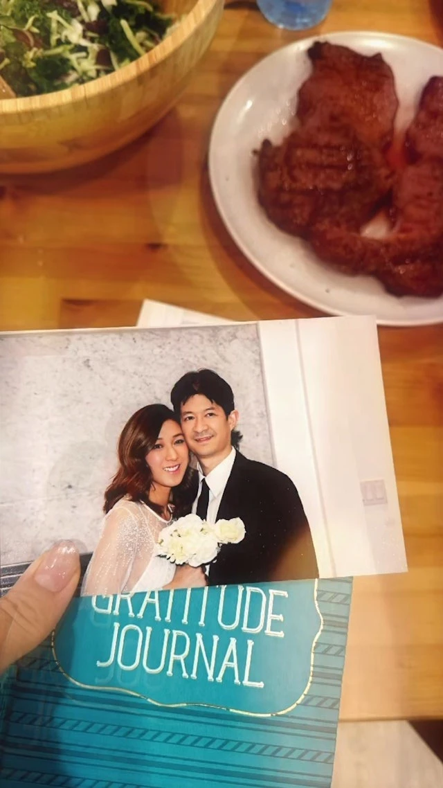 Hoa hậu và chồng bác sĩ hơn 13 tuổi vừa đệ đơn ly hôn, nay tái hợp "như chưa hề có cuộc chia ly"