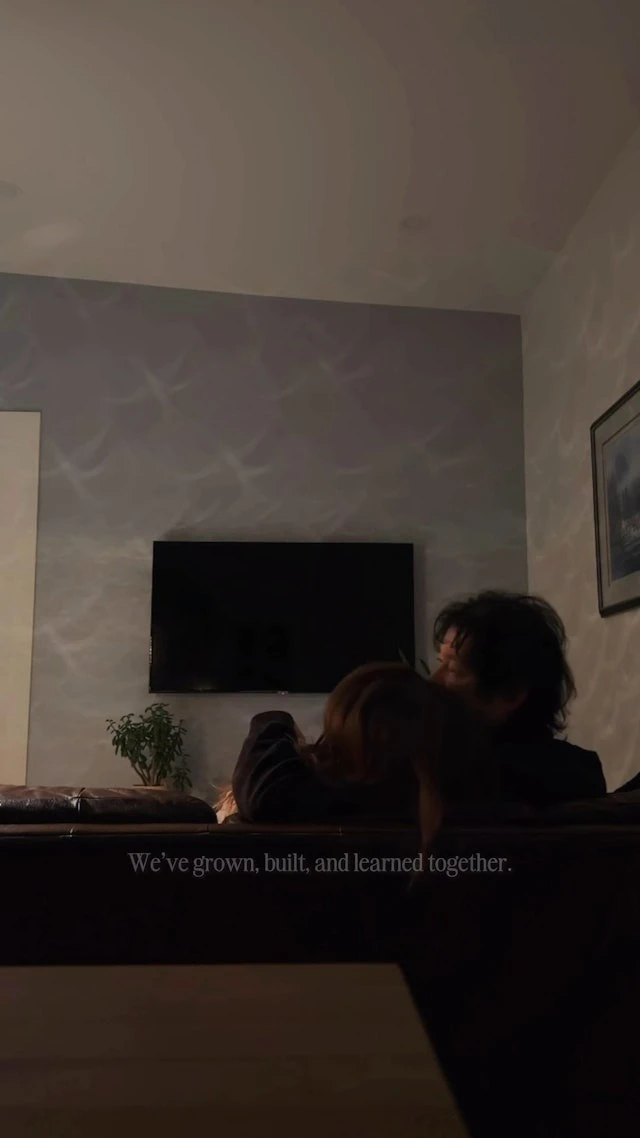 Hoa hậu và chồng bác sĩ hơn 13 tuổi vừa đệ đơn ly hôn, nay tái hợp "như chưa hề có cuộc chia ly"