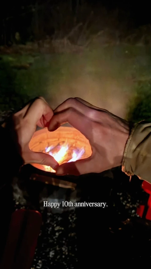 Hoa hậu và chồng bác sĩ hơn 13 tuổi vừa đệ đơn ly hôn, nay tái hợp "như chưa hề có cuộc chia ly"