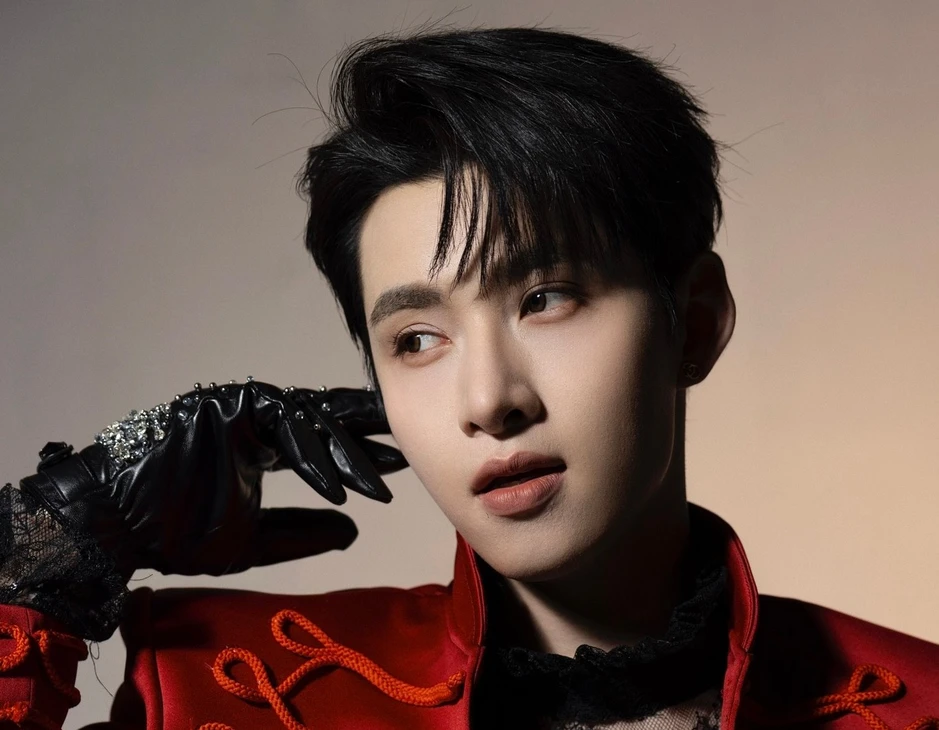 Hòa Minzy không cứu nổi MV nhận gần 4.000 dislike