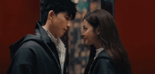 Hoá ra đây là cách HIEUTHUHAI công khai tình yêu với Babyboo!