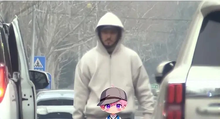 Hoảng hốt không nhận ra trai đẹp gen Z sau khi có con với nữ đại gia 1 đời chồng