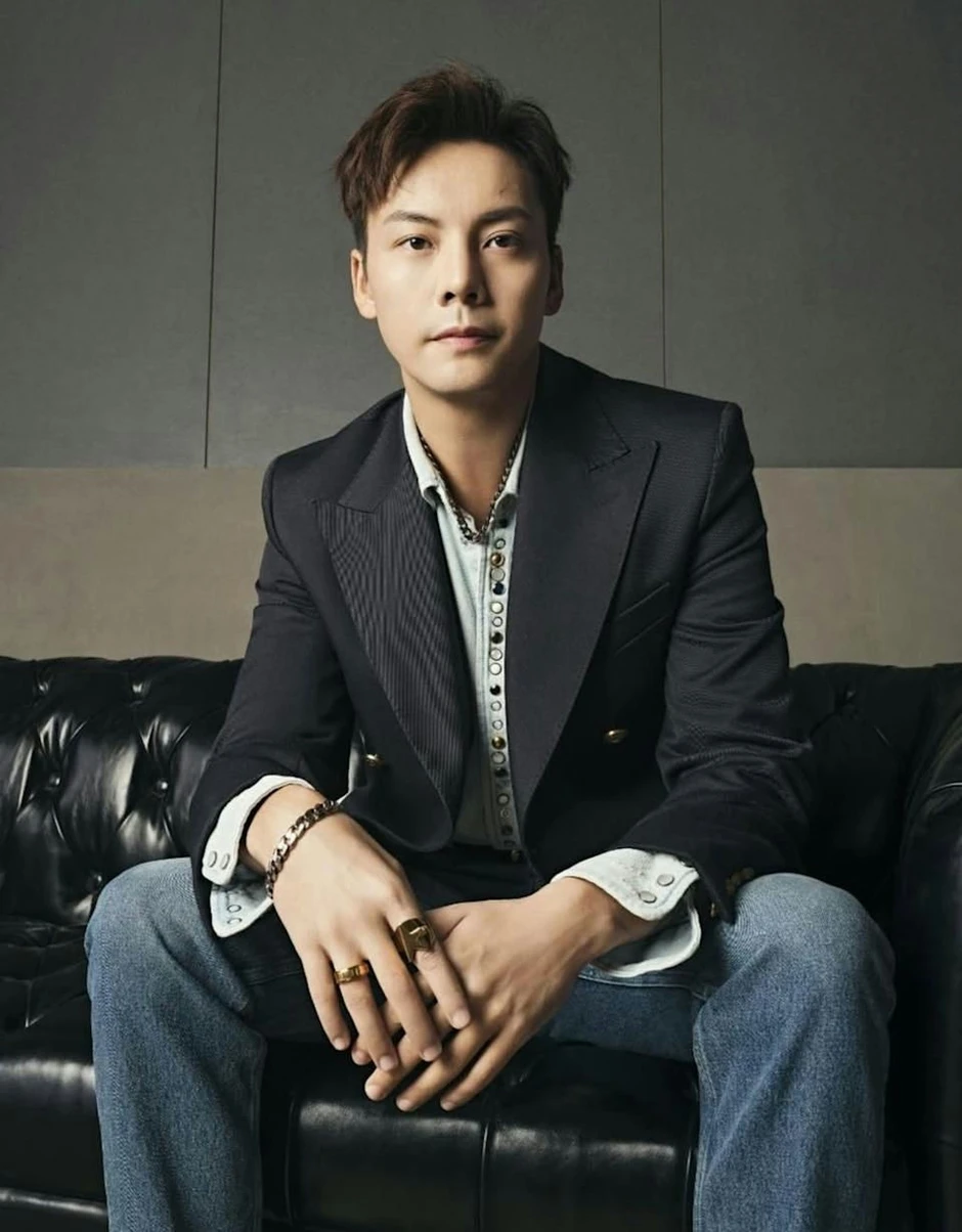 Hội thiếu gia giàu có đình đám trong showbiz: vừa điển trai vừa sở hữu tài sản khủng, ai sánh bằng?