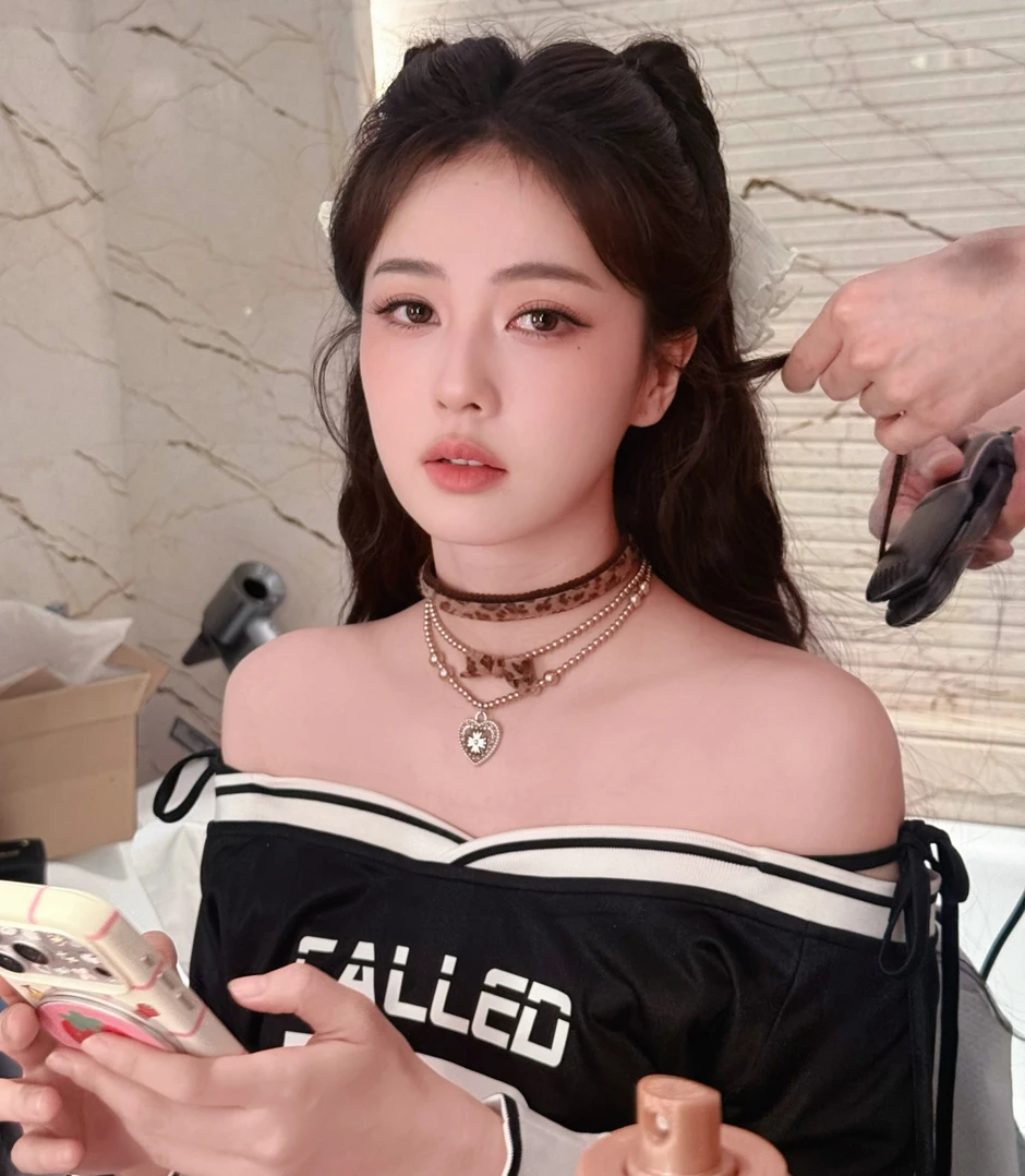 Hồng khí dưỡng nhan là gì, cứ nhìn Bạch Lộc sẽ biết