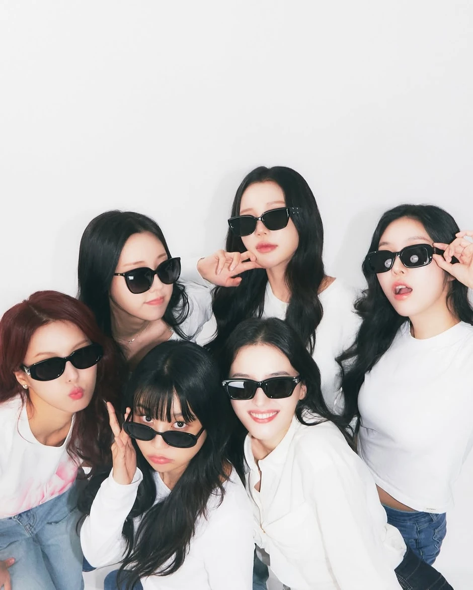 Hot girl phố đi bộ Hà Nội là mỹ nhân đẹp nhất thế giới nay hết thời lặn mất tăm Hot girl phố đi bộ Hà Nội là mỹ nhân đẹp nhất thế giới nay hết thời lặn mất tăm