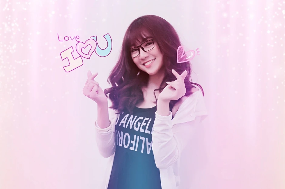 Idol CCTalk Như Hexi sau hơn một thập kỷ: Từ nàng thơ kẹo ngọt đến mỹ nhân sexy cực phẩm Idol CCTalk Như Hexi sau hơn một thập kỷ: Từ nàng thơ kẹo ngọt đến mỹ nhân sexy cực phẩm