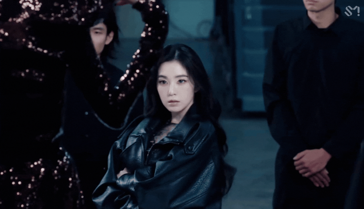 IRENE comeback, nhan sắc quyến rũ cả thế giới IRENE comeback, nhan sắc quyến rũ cả thế giới