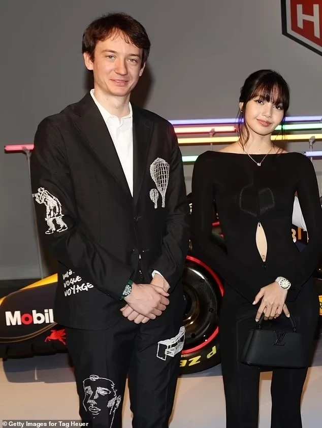 Jisoo (BLACKPINK) cũng có lúc rơi vào cảnh thế này ư?